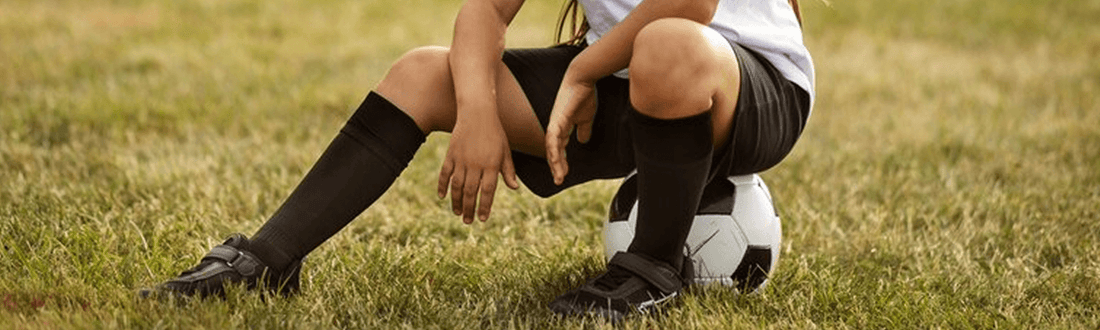 Does Wearing Two Pairs of Socks Help Blisters? The Truth Behind the Technique and the Better Alternative